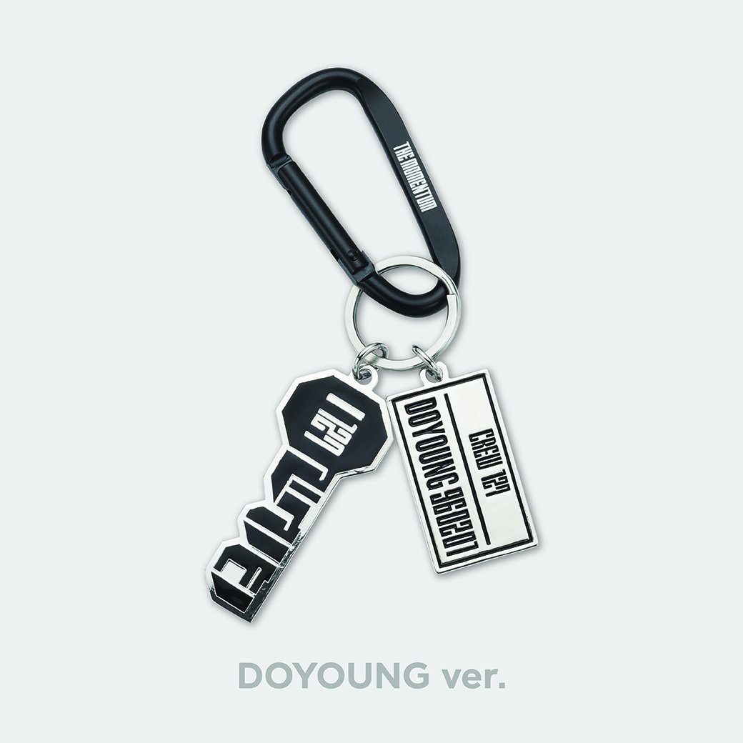 CARABINER KEYCHAIN SET - DOYOUNG