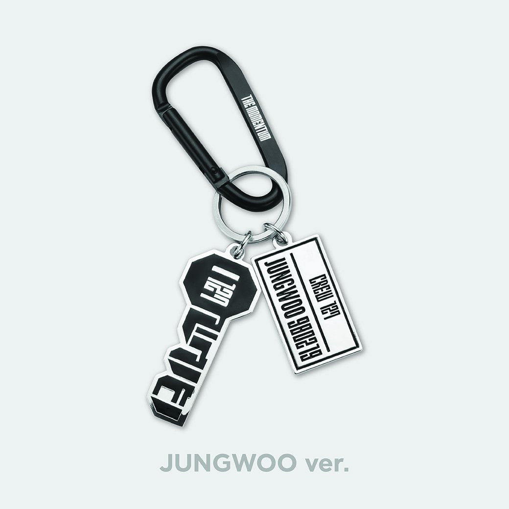 CARABINER KEYCHAIN SET - JUNGWOO