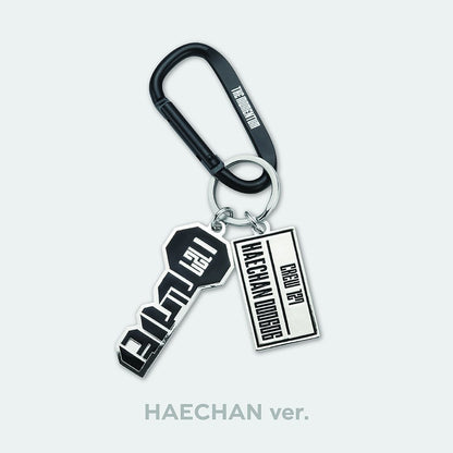 CARABINER KEYCHAIN SET - HAECHAN